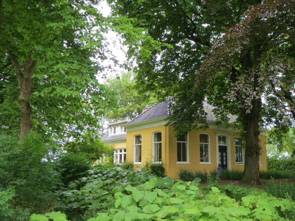 De bekende pastorie van Westernieland