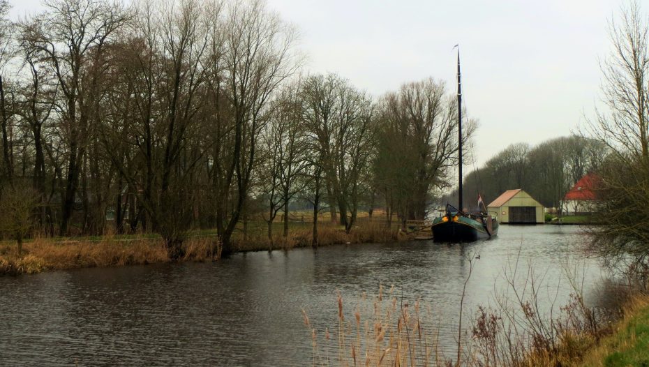 De Poffert ligt langs het Hoendiep